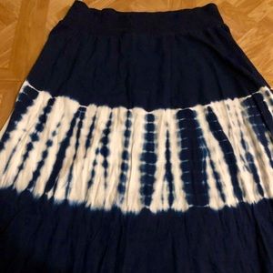 Tryst Skirts - NWOT: Blue & White Tye-Dye Flowing Maxi Skirt- M Tryst Skirts - NWOT: Blue & White Tye-Dye Flowing Maxi Skirt- M